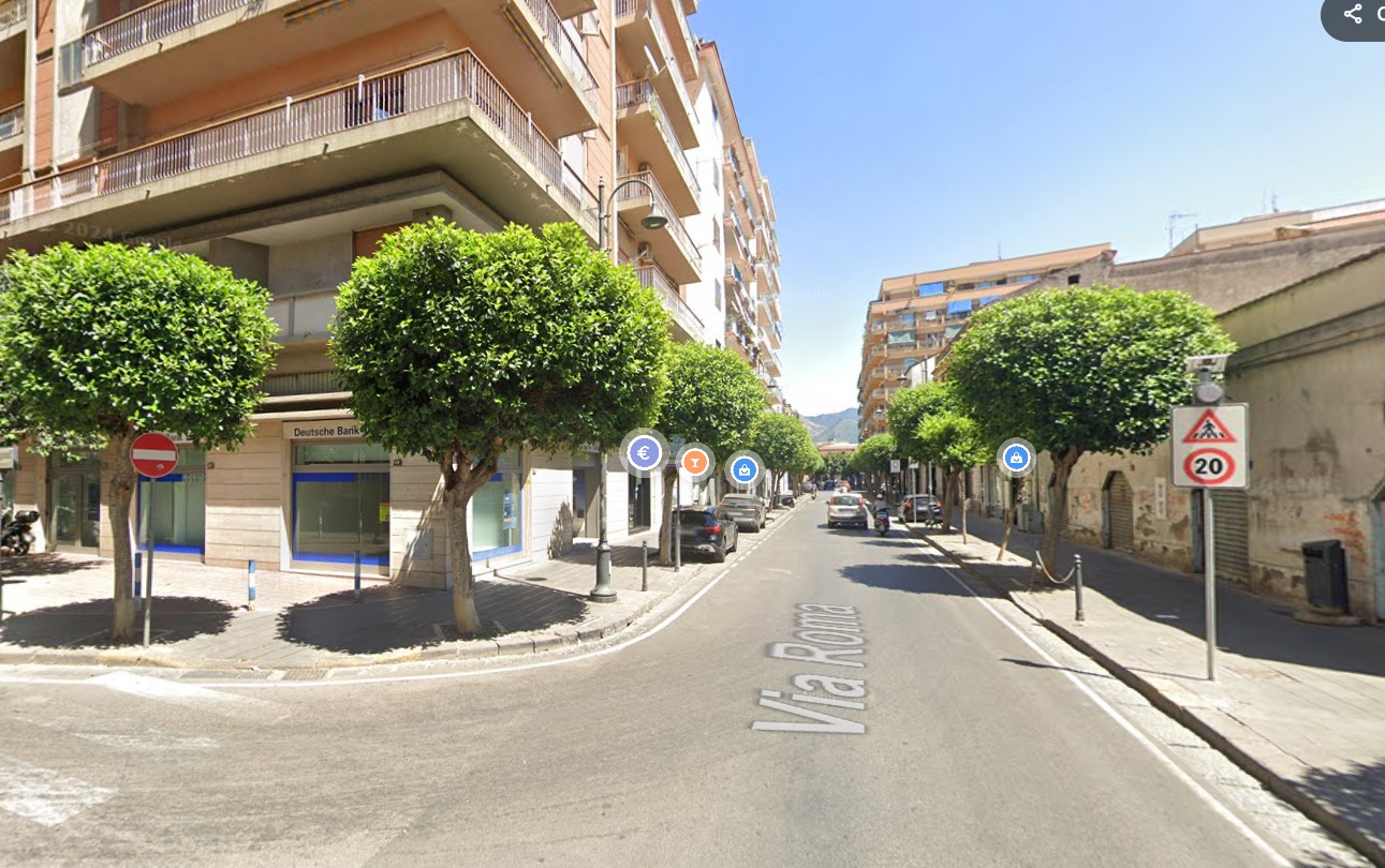 LOCALE COMMERCIALE- ZONA CENTRO!!!